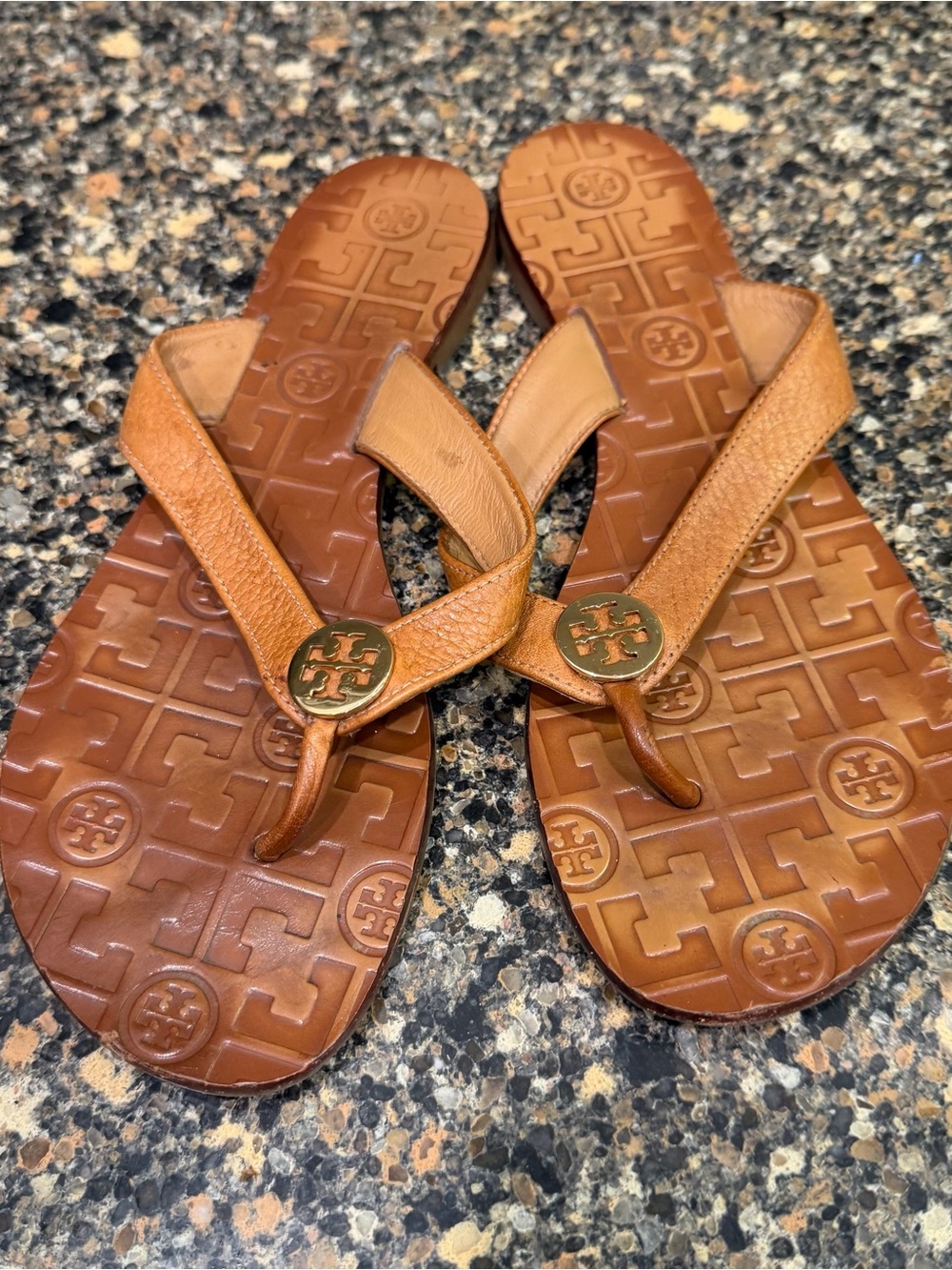 Tory Burch Brown Leather Logo Thong Sandals size 8